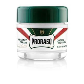 Crema pre-shaving Proraso con aceite de eucaliptus y mentol